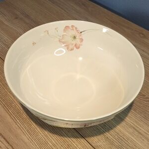 Mikasa Continental Amsterdam 8.5" Serving Bowl Floral Japan 1980s